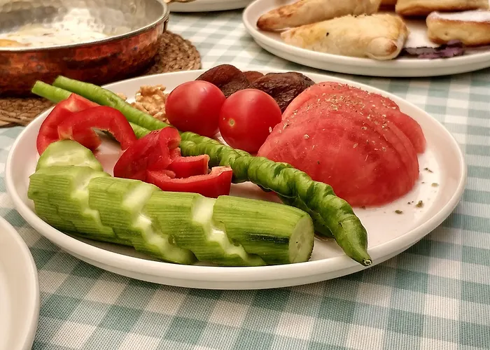 Demirtas Butik * 博兹贾阿达岛